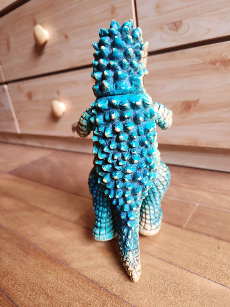 ウルトラマン ベムラー フィギュア