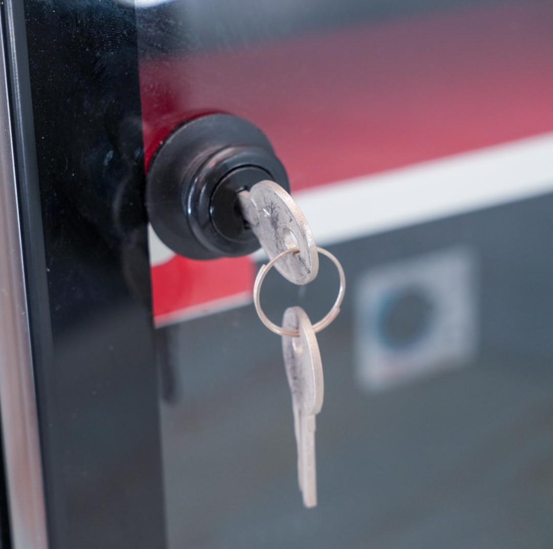 美品 DRY-CABI 防湿庫 46L NT-83-M3 トーリハン 動作良好