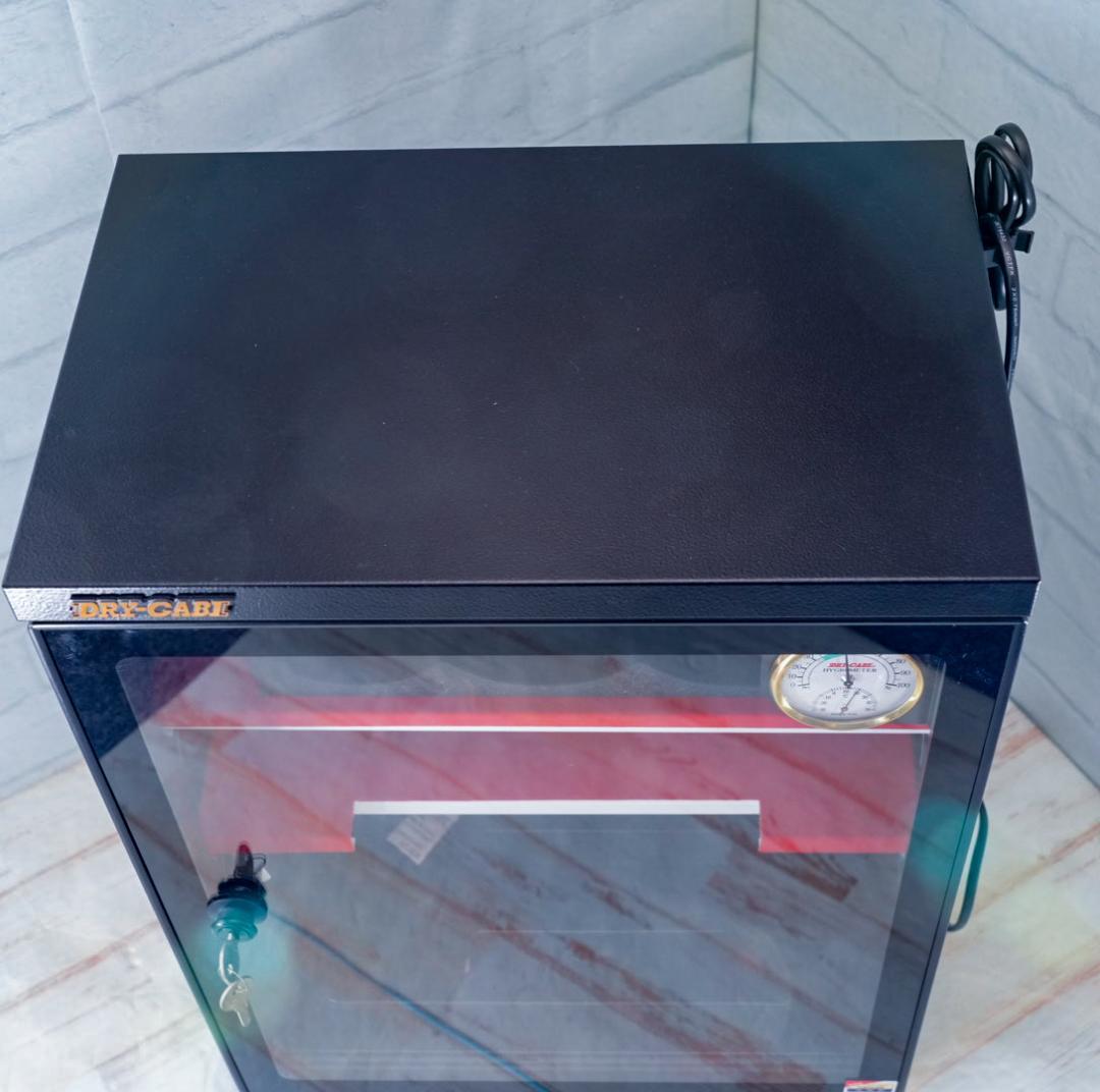 美品 DRY-CABI 防湿庫 46L NT-83-M3 トーリハン 動作良好