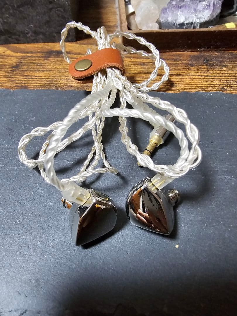 ハイブリッドイヤホン まとめ売り