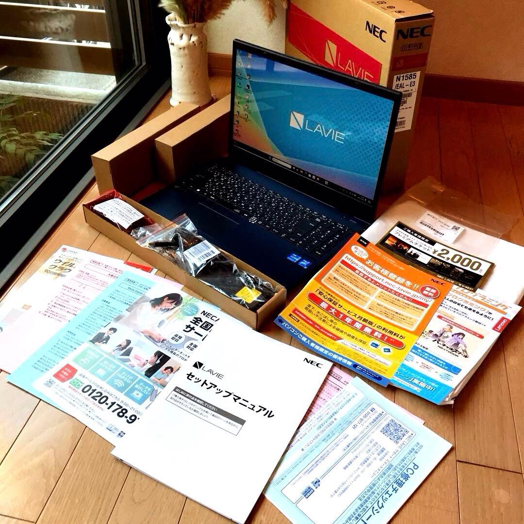 【ほぼ未使用】動作確認程度・美品N1585/EAL(新品M.2SSD 1TB)