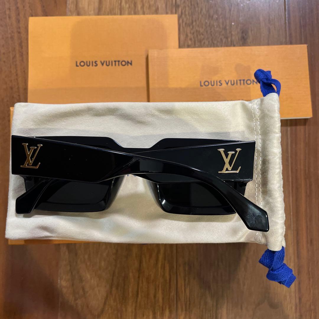 LOUIS VUITTON ブラック サングラス 24時間限定　44500円