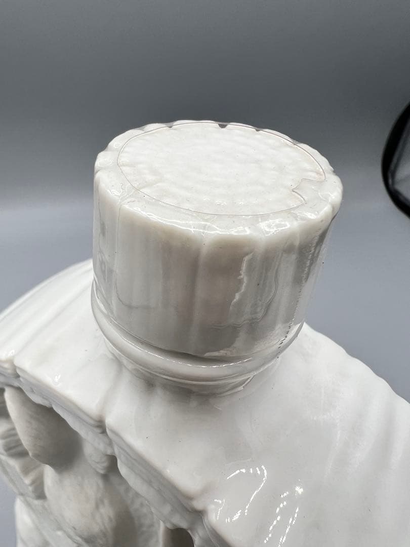 【希少品】三楽オーシャン　ウイスキー　特級　うさぎ　干支ボトル