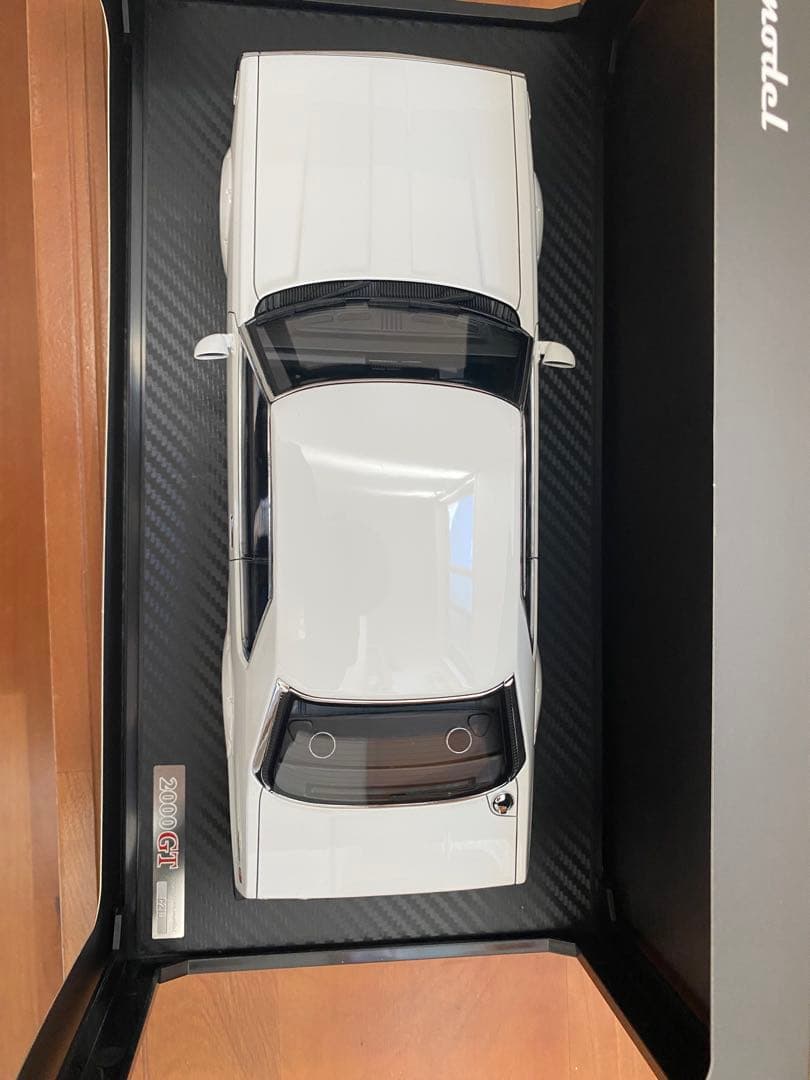 ミニカー SkyLine GT-ES 1/18