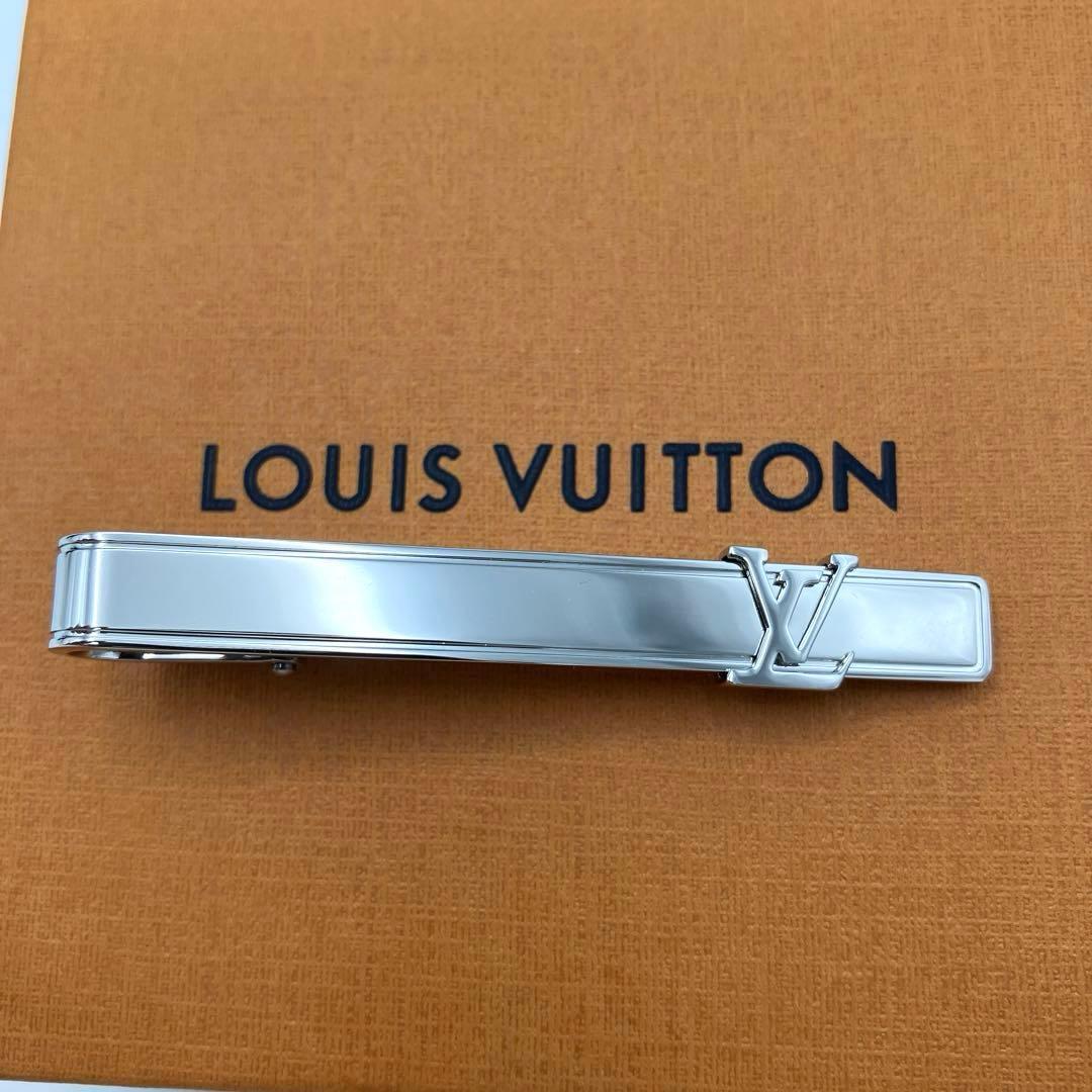【極美品】LOUIS VUITTON M61981 LV タイピン 箱付き