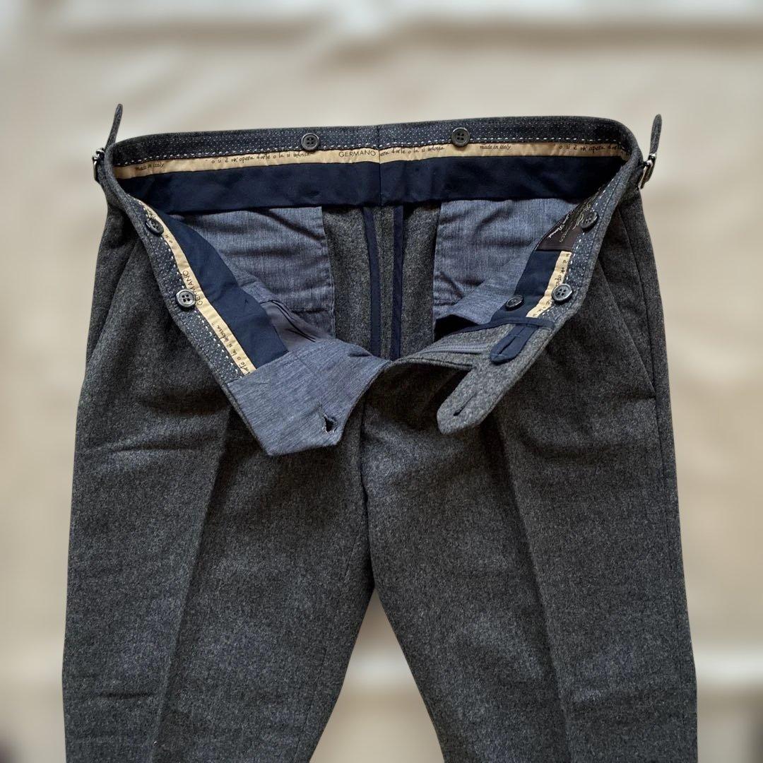 GERMANO ジェルマーノ　ダークグレー プリーツ入りスラックス