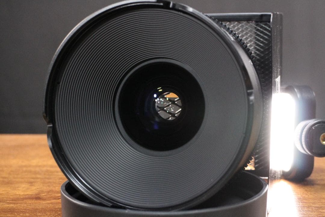Rokinon Xeen 24mm T1.5 シネレンズ Eマウント