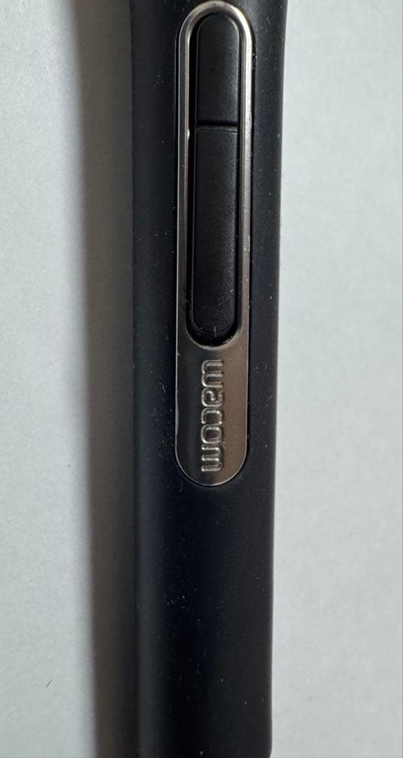 ディスプレイ・モニター本体 Wacom Cintiq 16