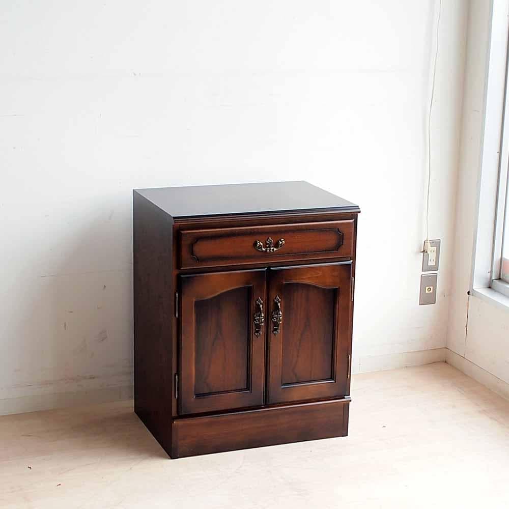 カリモク コロニアル キャビネット サイドボード ZR24285