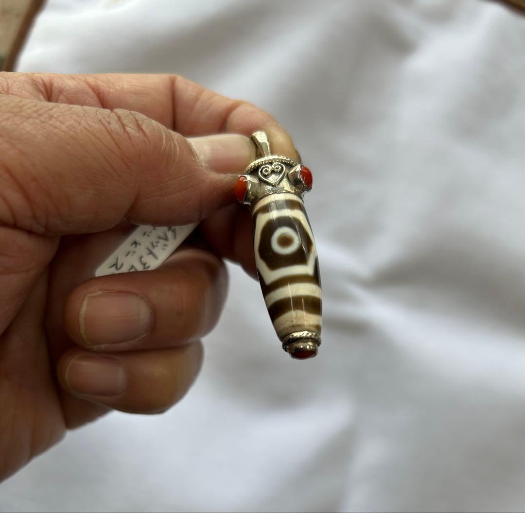 値下げしましたチベットジービーズ天珠