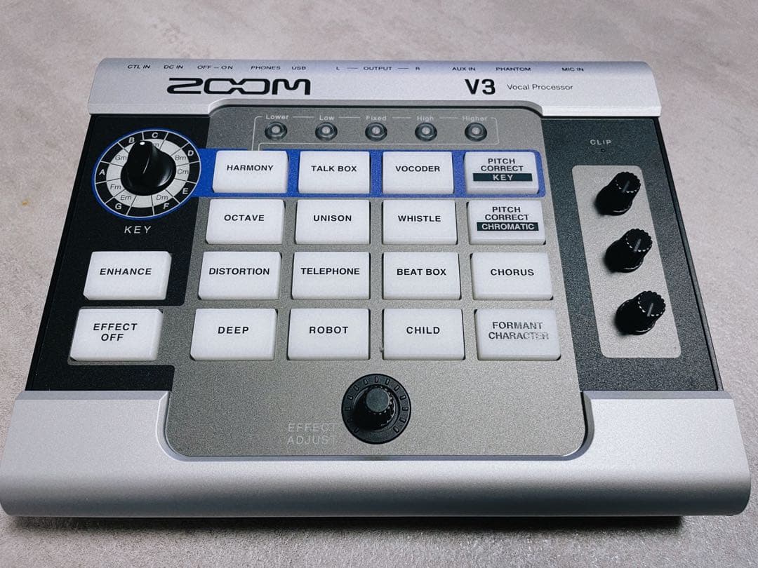 【美品】ZOOM V3 ボーカルプロセッサー 【純正ACアダプター付属】
