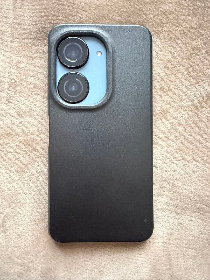 ASUS Zenfone 10 本体　付属品有