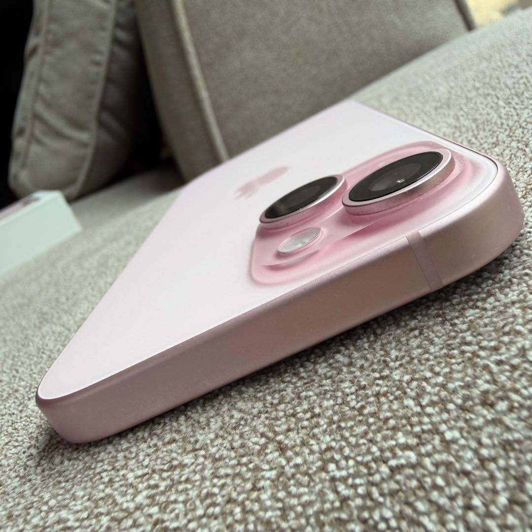 【うーさん専用】iPhone15 256GB SIMフリー