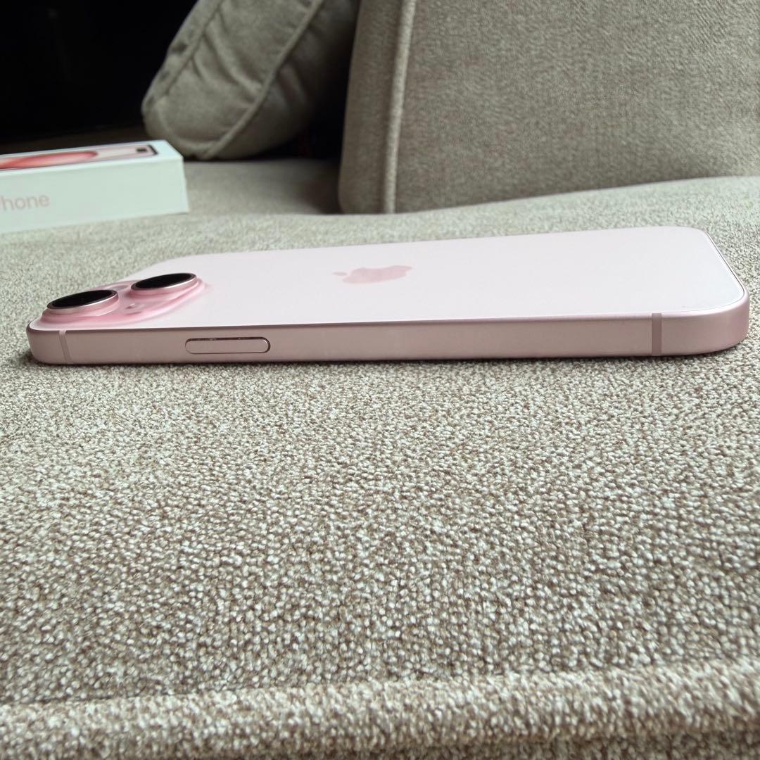 【うーさん専用】iPhone15 256GB SIMフリー