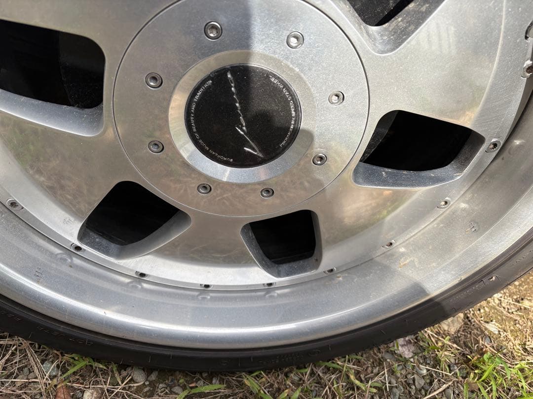 GFSハイエース 200系 18インチホイール ヴィエナクライス SSR