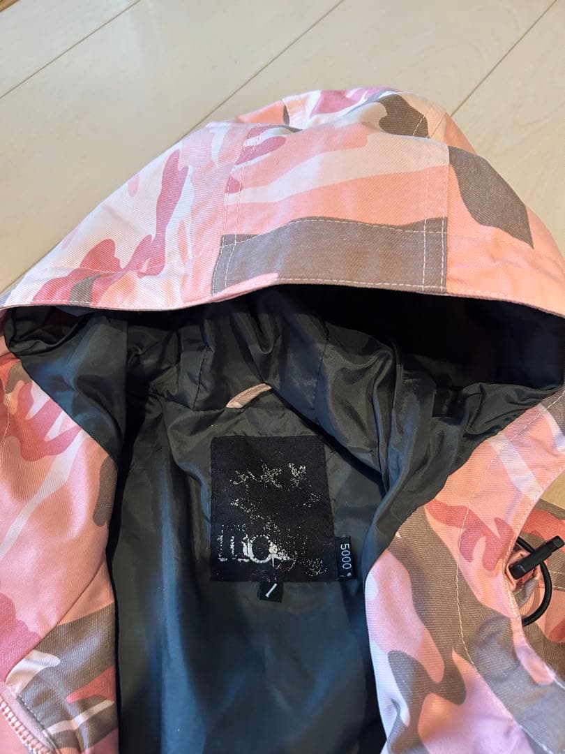 お値下げ⭐️【美品】ROXY/ HHピンク迷彩 スノーボード　スキー　ウェアセット