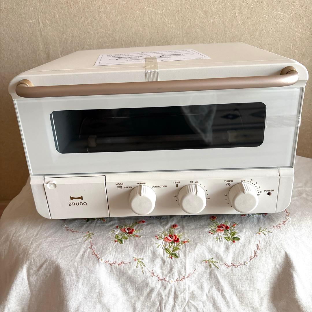 【新品、未使用 BRUNO スチーム＆ベイク トースター ホワイト