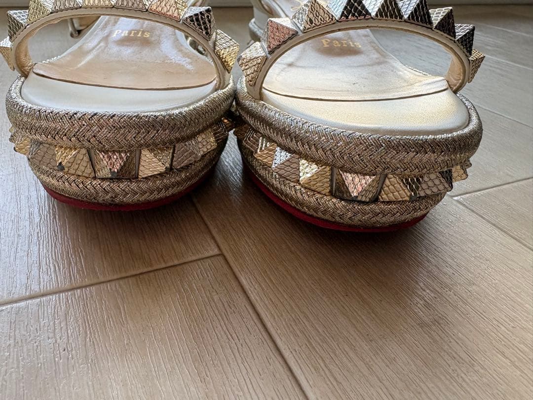 クリスチャンルブタン　サンダル