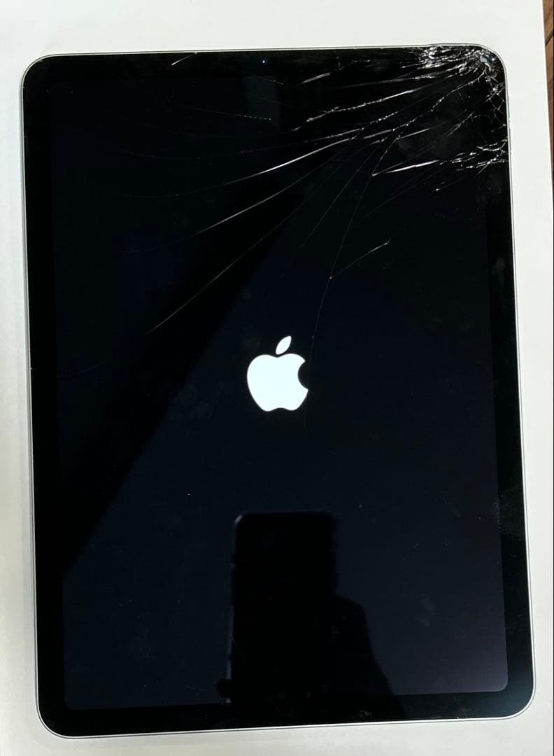 【画面ひび割れ】Wifi ipad air 第4世代 64gb skyblue