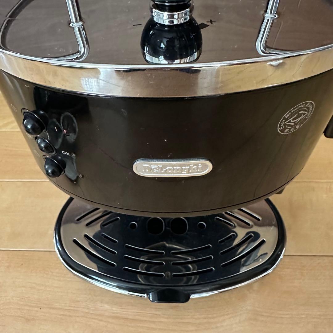 DeLonghi ECO310BK BLACK デロンギ　エスプレッソマシーン