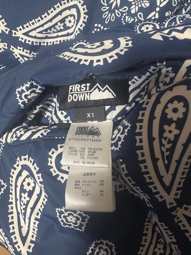 激レアサイズ FIRST DOWN ダウンジャケット リバーシブル ペイズリー