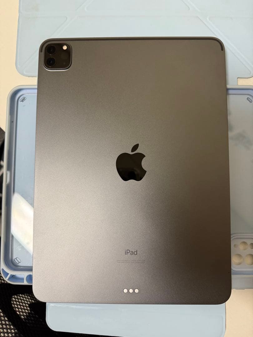 Apple iPad Pro 11インチ (第2世代) 128GB　グレー