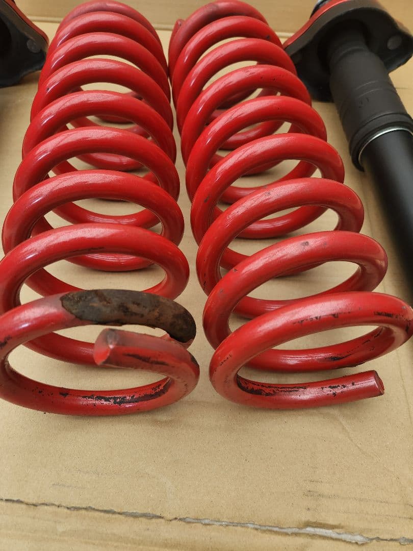 デリカD5　１インチリフトアップサス　ショック