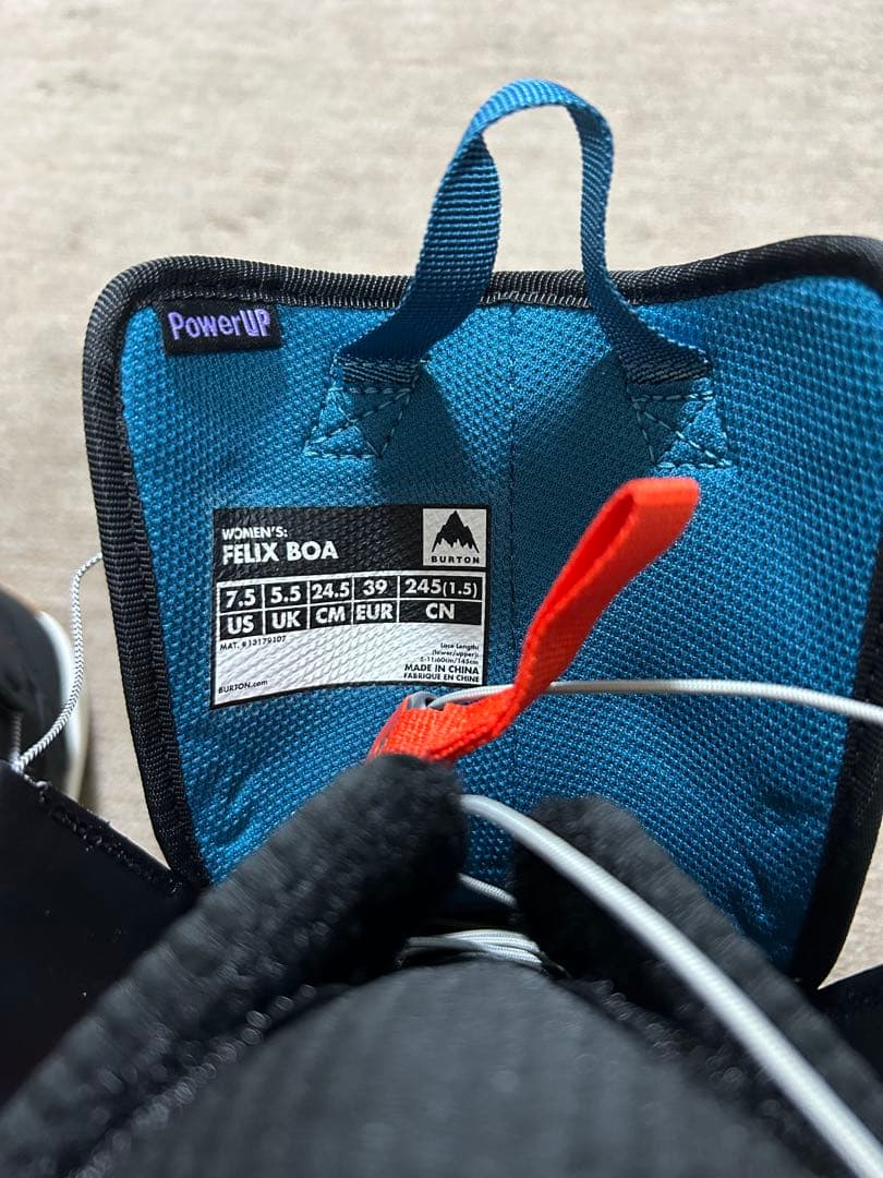 ウィメンズ Burton フェリックス BOA® スノーボードブーツ　正規品