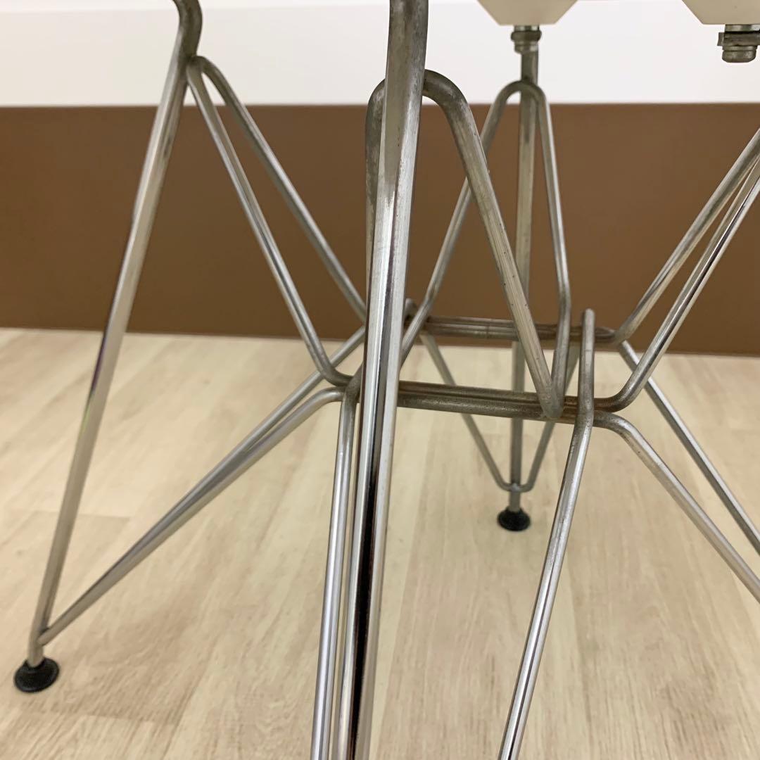 ①ハーマンミラー イームズ サイドシェルチェア ワイヤーベース