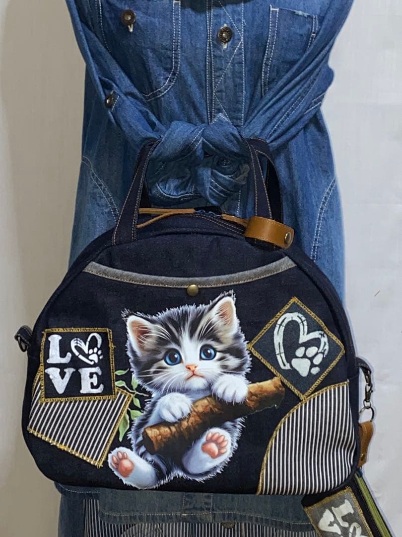 ☆岡山デニム☆ぶら下がりネコ☆子猫☆扇型☆リュック対応☆4wayボストンバッグ