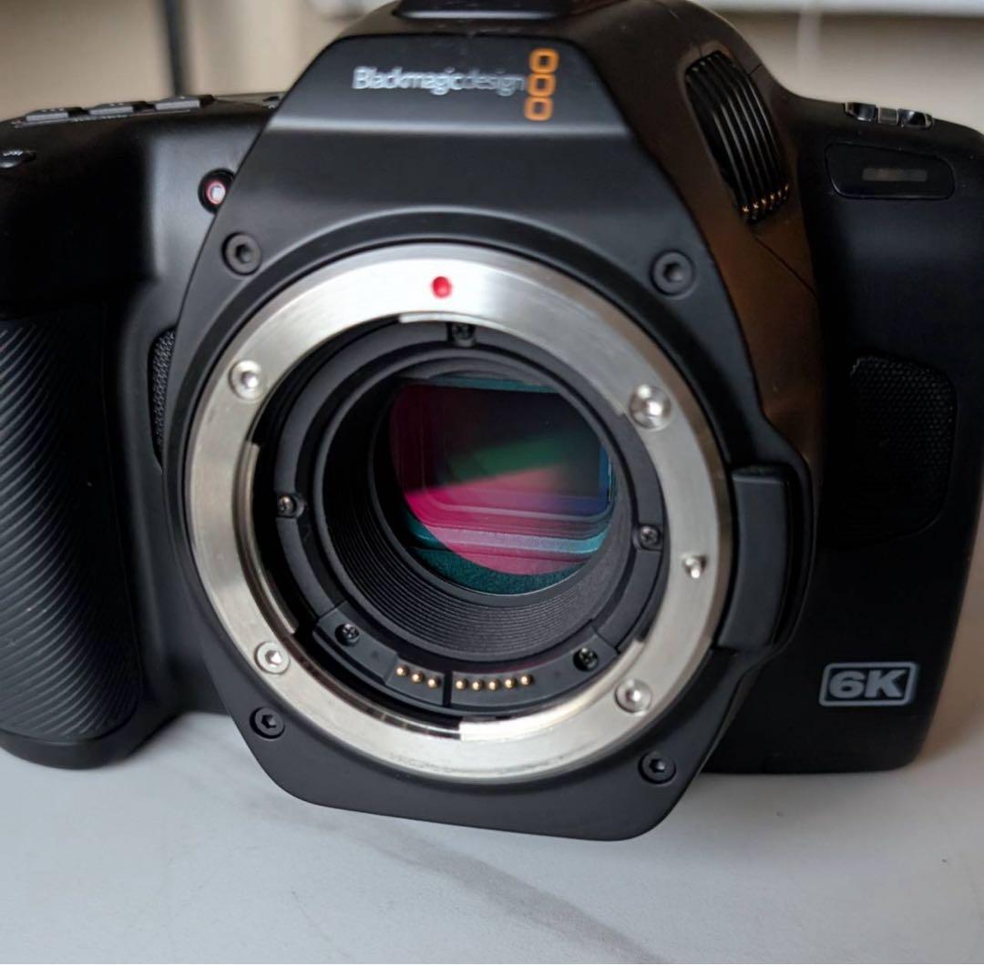 【美品】ブラックマジック Pocket Cinema 6K Pro EF