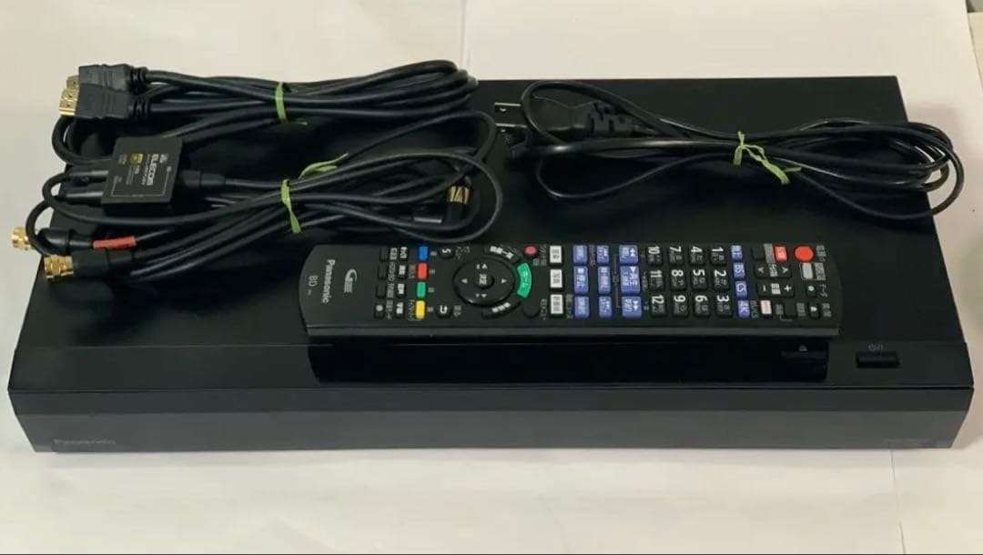 3番組同時録画　パナソニック 3TB 4K DIGA