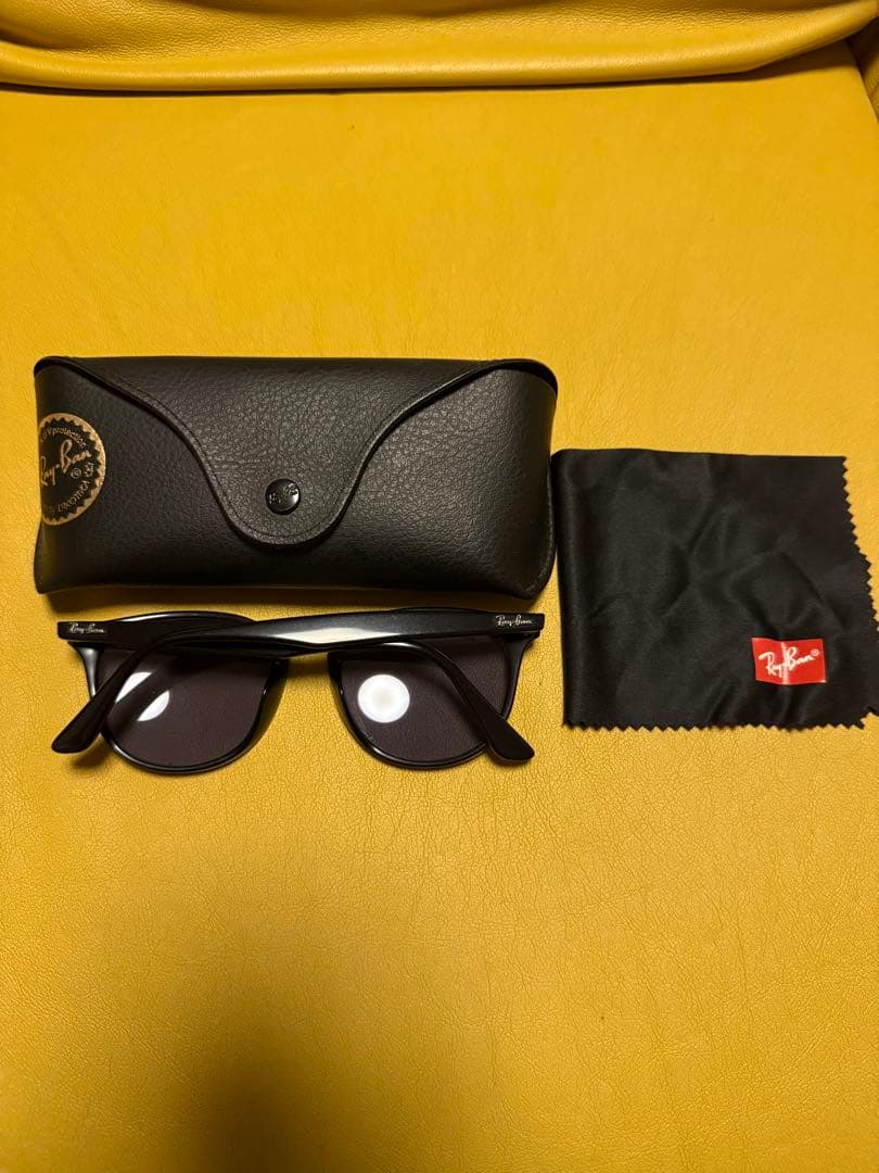 【美品】Ray-Ban レイバン サングラス ブラック ケース・クロス付き