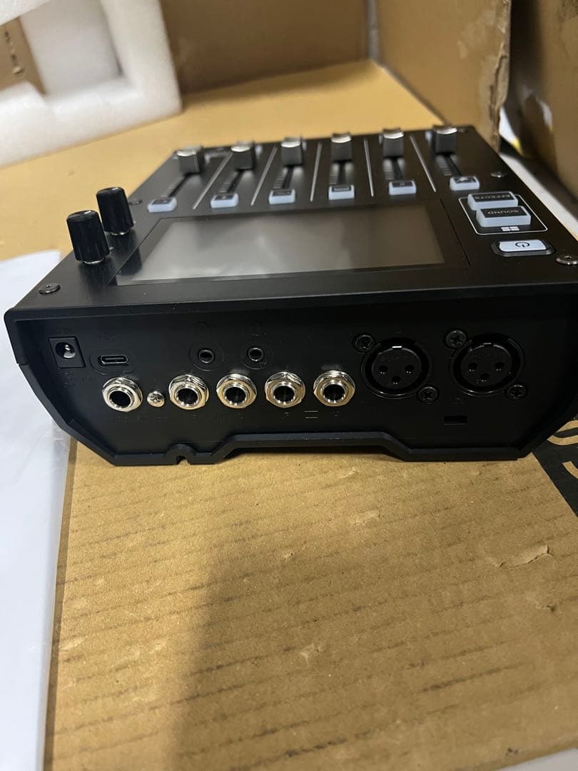 BOSS ボス/Gigcaster 5 (GCS-5) 配信用オーディオミキサー