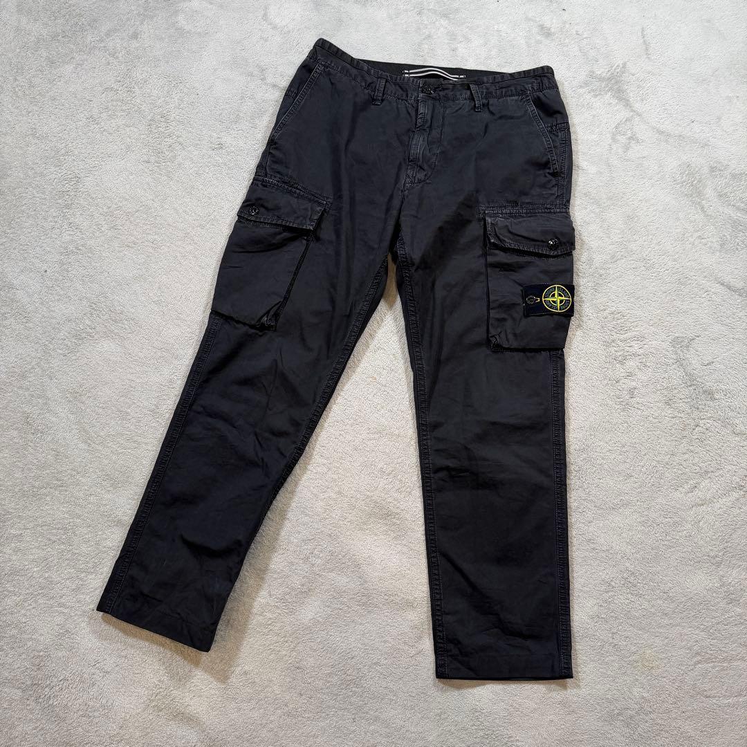ストーンアイランド　カーゴパンツ　30サイズ　ブラック　7215318WA