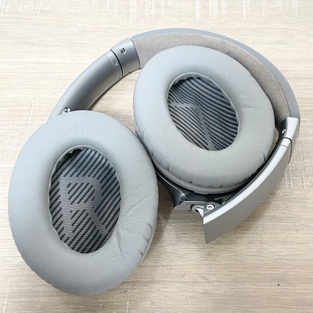 美品 BOSE QuietComfort 35 ワイヤレスヘッドホン シルバー