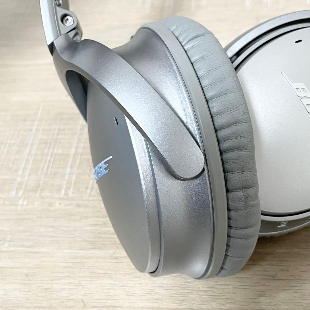 美品 BOSE QuietComfort 35 ワイヤレスヘッドホン シルバー