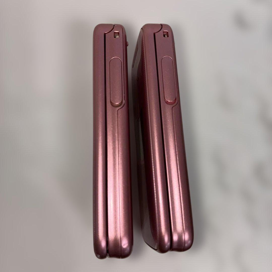 らくらくホン F-02J 2台セット