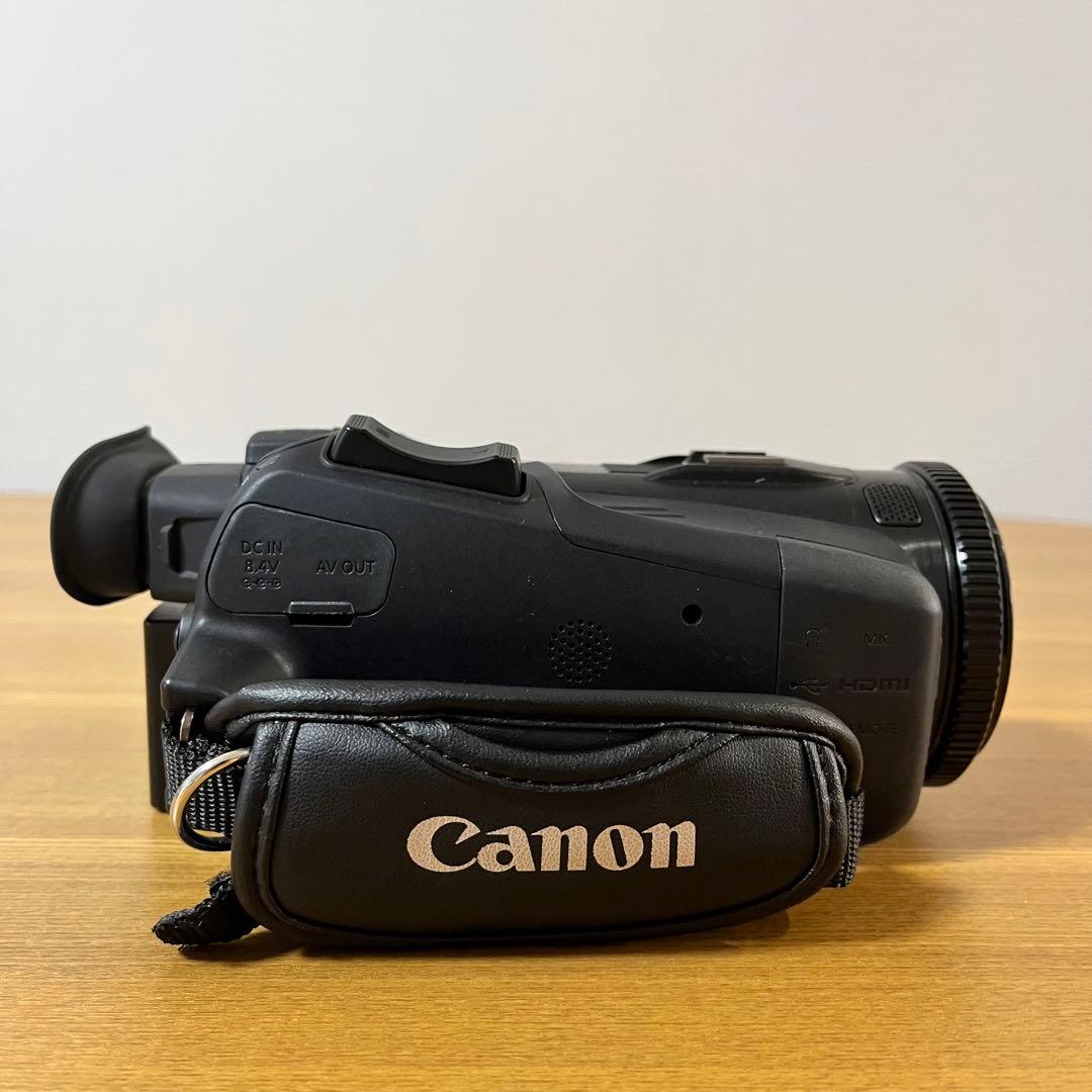 ビデオカメラ Canon iVIS HF G40