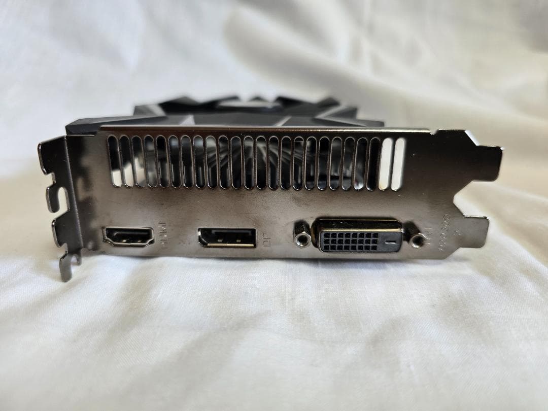 グラフィックボード・グラボ・ビデオカード ZOTAC GAMING GeForce GTX 1650 OC 4GB