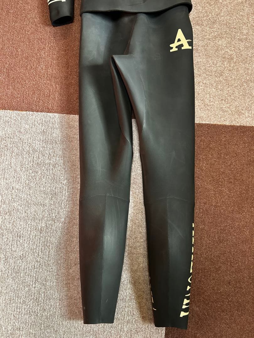 ウェットスーツ　トライアスロン用　ATHLONIA メンズ　Lサイズ