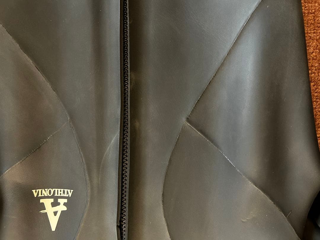 ウェットスーツ　トライアスロン用　ATHLONIA メンズ　Lサイズ