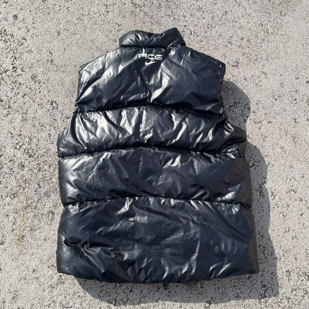nike acg ダウンベスト