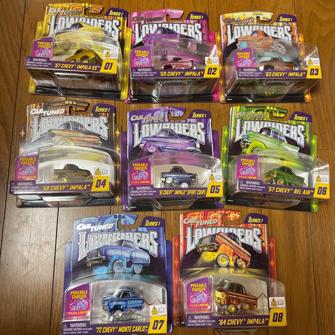 ミニカー Car Tuned Lowriders