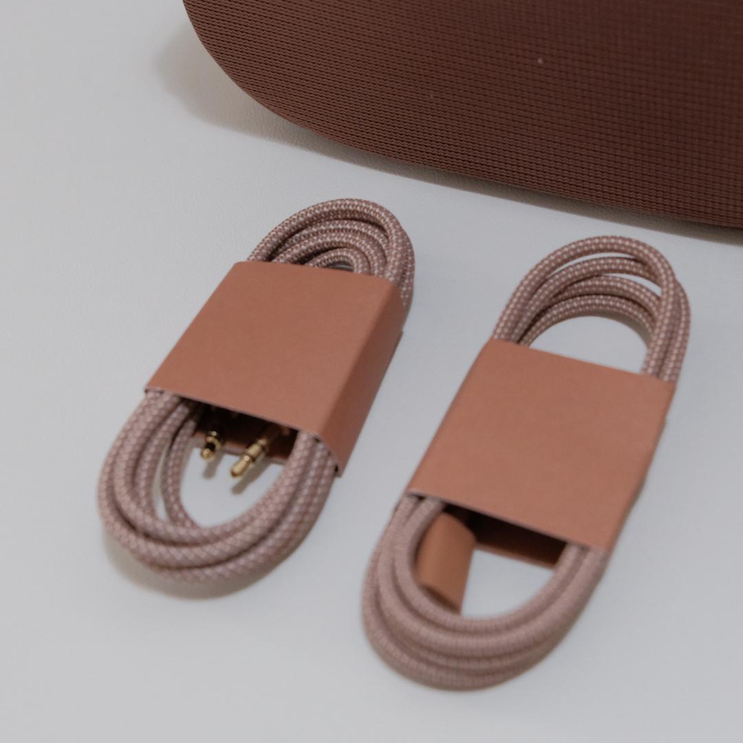 Beats Studio Pro x Kim Kardashian アース