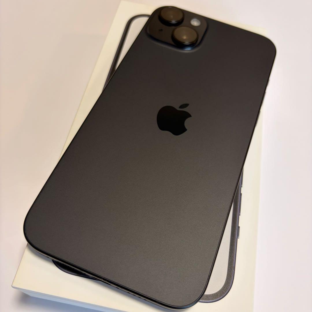 Apple iPhone 15 Plus 512GB ブラック SIMフリー美品