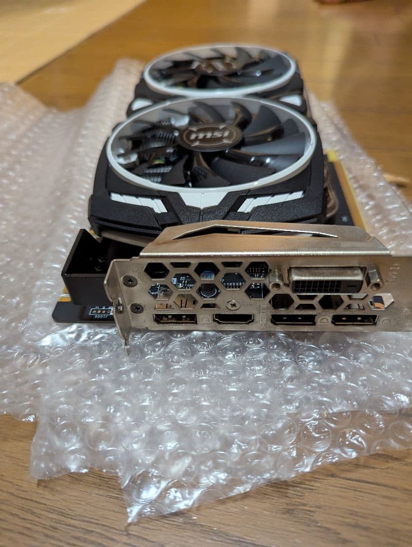 グラフィックボード・グラボ・ビデオカード MSI GeForce GTX 1070 ARMOR 8G OC