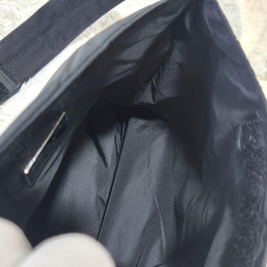 希少種 ギャランティカード付 ナイロン ボディバッグ プラダスポーツ PRADA