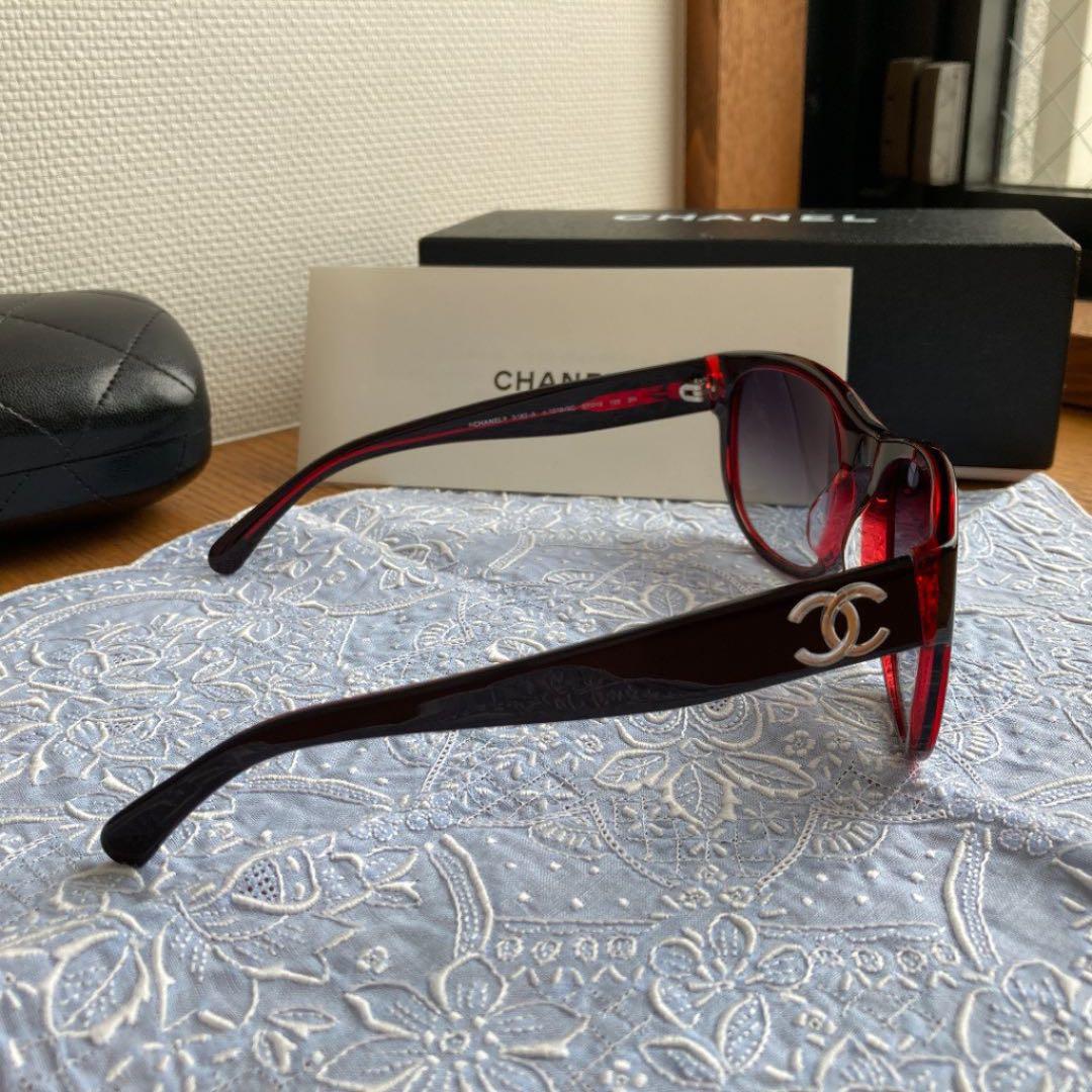 CHANEL シャネル サングラス　ユニセックス　《ケース、箱あり》