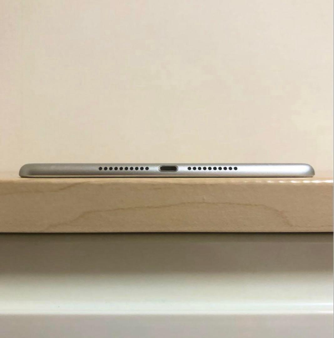 未使用に近い 美品 iPad mini 4 SIMフリー iPad mini4